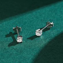 Load image into Gallery viewer, 1 Pair Simple Style Round Sterling Silver Plating Inlay Moissanite 14k Gold Plated Rhodium Plated Ear Studs