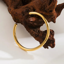 Load image into Gallery viewer, Casual Classic Style Commute Solid Color 304 Stainless Steel 14K Gold Plated Bangle In Bulk