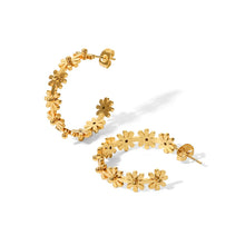Load image into Gallery viewer, Gold Flower Earrings