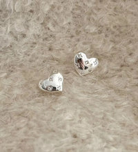 Load image into Gallery viewer, 1 Pair Casual Korean Style Heart Shape Plating Inlay Sterling Silver Zircon Ear Studs
