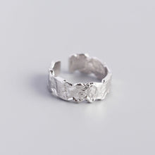 Load image into Gallery viewer, French Style Light Luxury Ins Ring S925 Sterling Silver Korean Version Of Irregular Tin Foil Paper Ring
