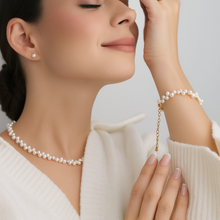 Load image into Gallery viewer, Giselle Pearl Necklace
