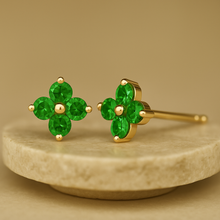 Load image into Gallery viewer, Green clover studs
