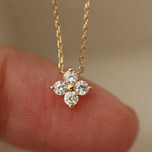 Load image into Gallery viewer, Single clover necklace

