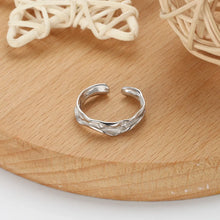 Load image into Gallery viewer, Simple Style Waves Sterling Silver Irregular Plating Gold Plated Rings
